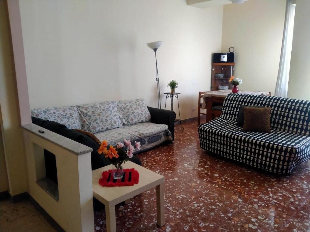 Willa Happy House Mare Di Roma Lido di Ostia Zewnętrze zdjęcie