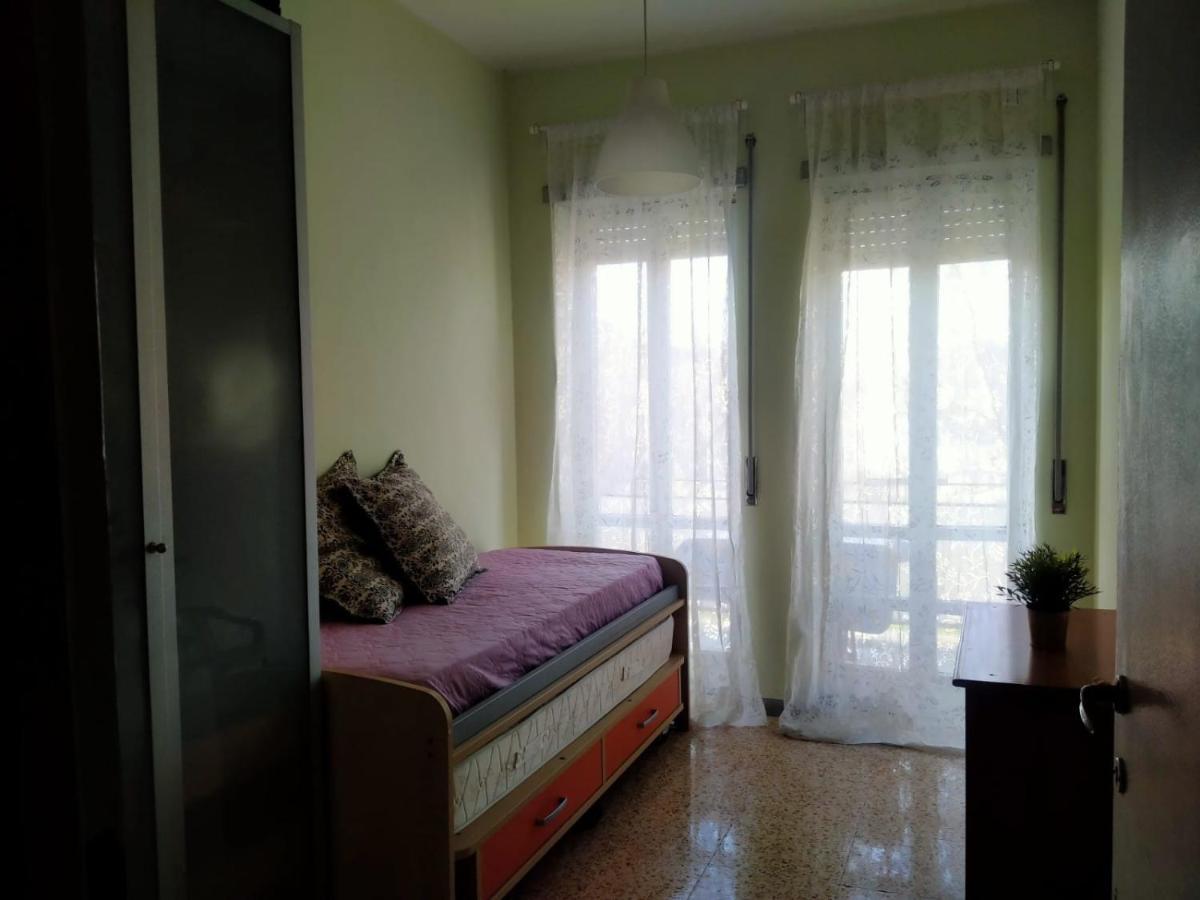 Willa Happy House Mare Di Roma Lido di Ostia Zewnętrze zdjęcie